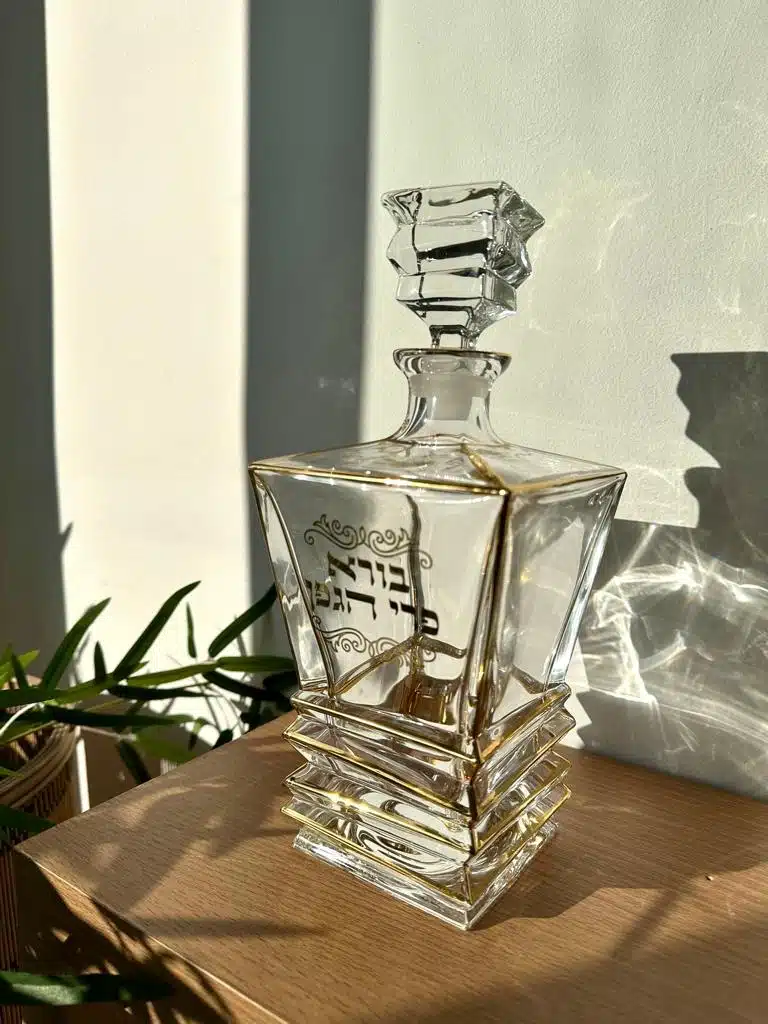 fa5d00ab-a04a-40cf-a3ef-0766dacf2178