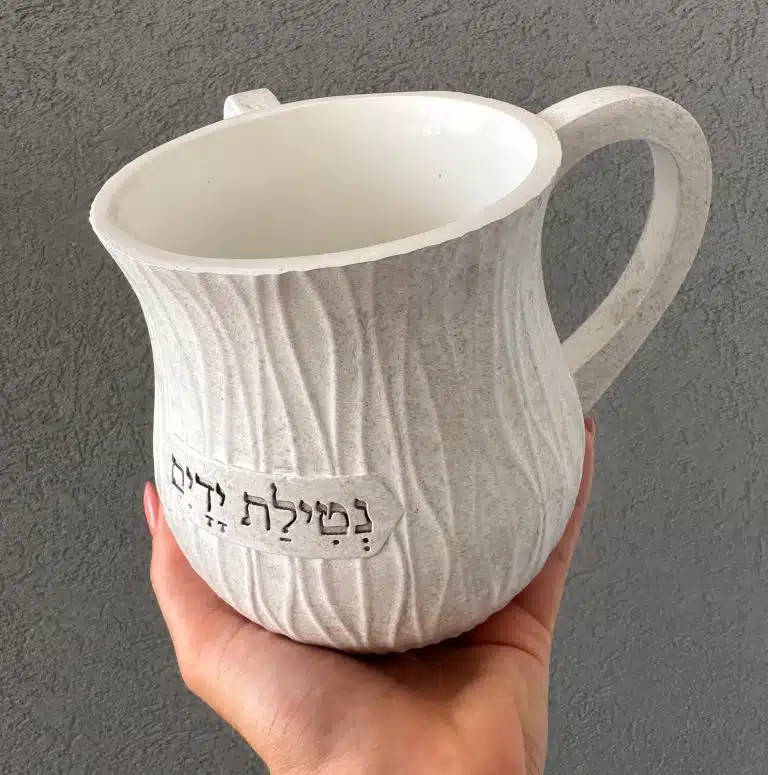 4248b2bc-3c4e-4476-aa92-9a9500d26c5c