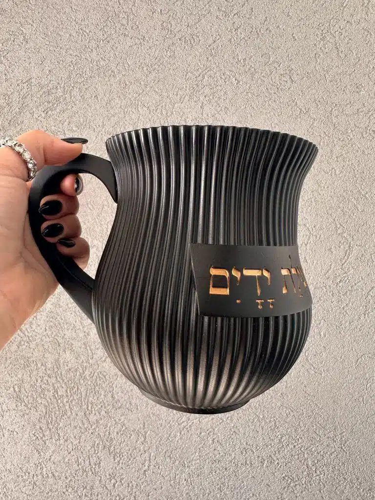 61652396-8eb9-469c-b485-87a8af54dcc4