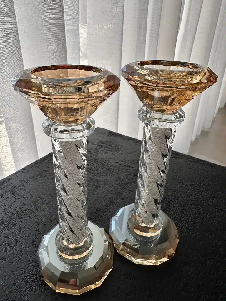 63e03008-2c0a-400e-af4c-2366191bb24b