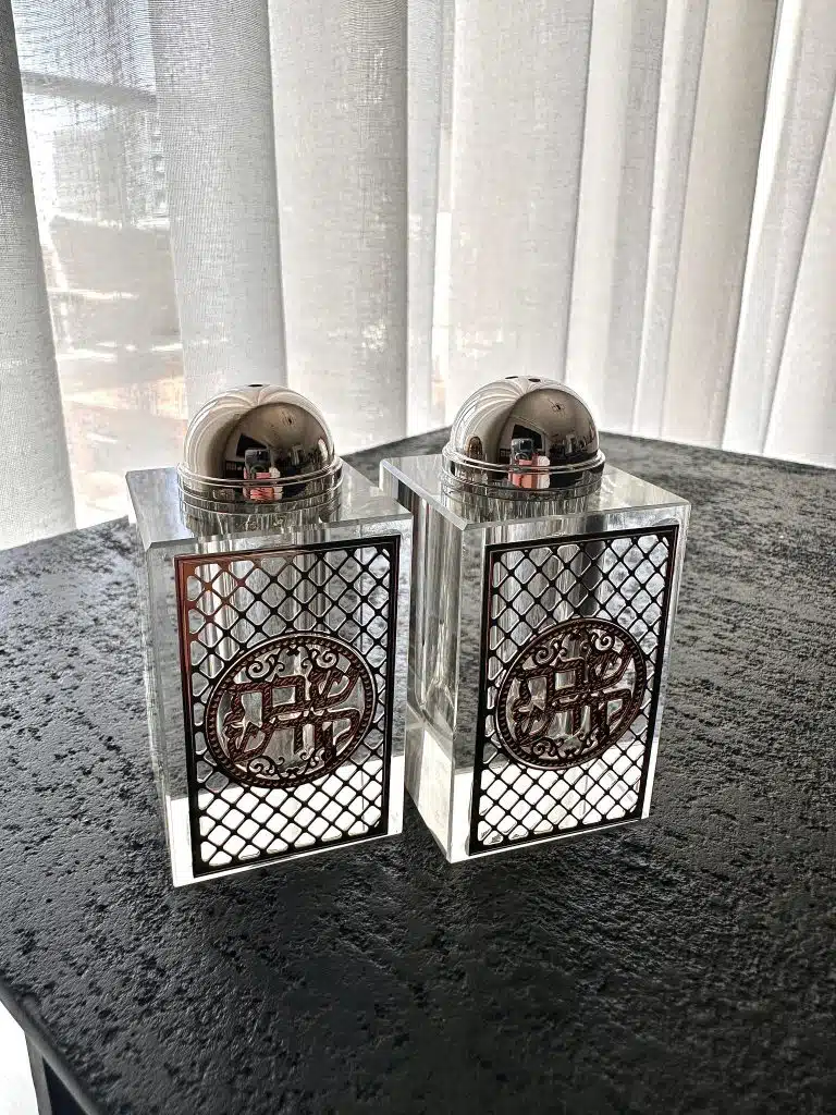 e6ce7d39-c327-41b0-b067-0af02d44a0ef