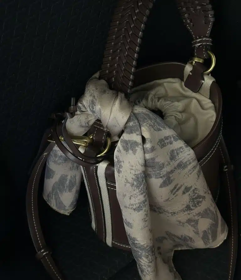 fe26f848-0f40-4d63-93f0-6b746182e48f