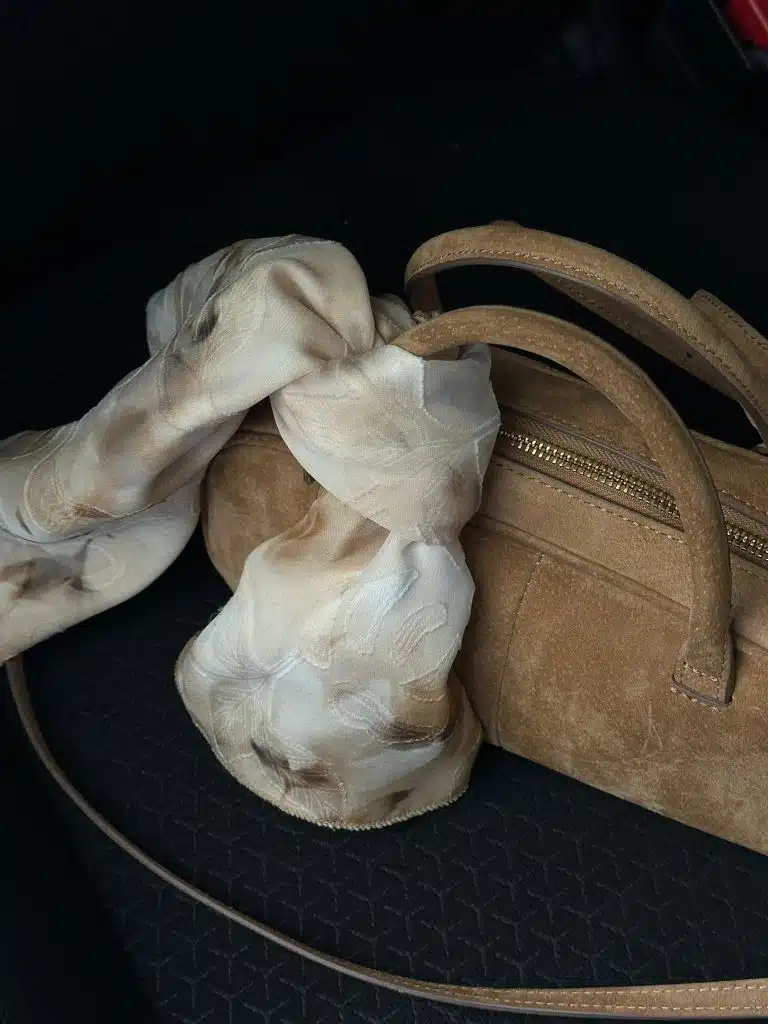 811d1f40-91c0-4602-bc68-b20fbe577367