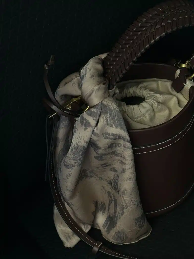 fe26f848-0f40-4d63-93f0-6b746182e48f